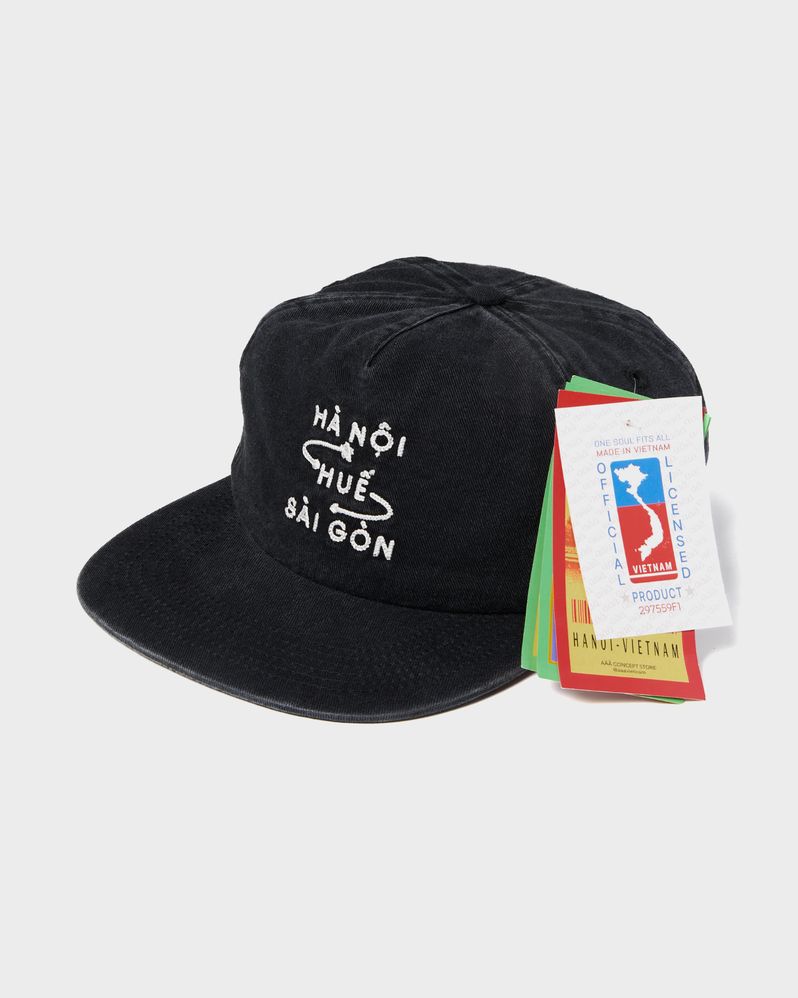 NORTH TO SOUTH CAP (BLACK)